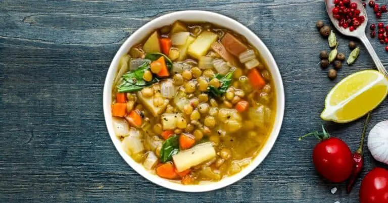 Mediterranean Lentil Soup W/ Veggies