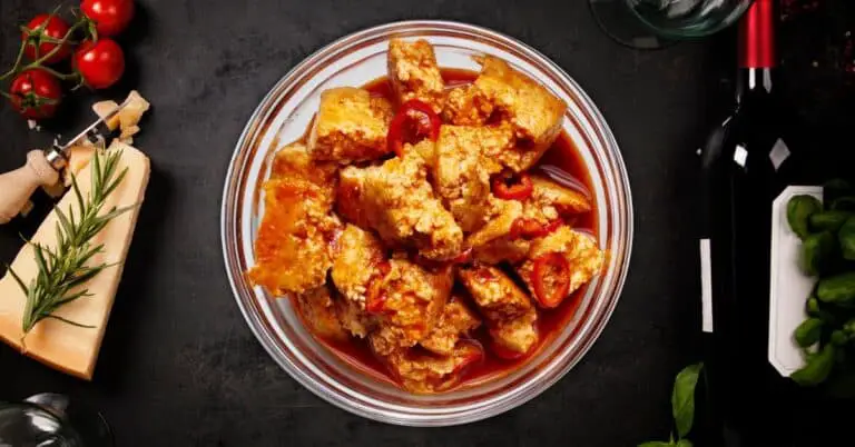 Spicy Tofu Crumbles